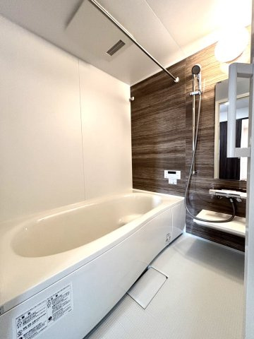 【新築】Ｄ－ＲＯＯＭ　Ｎａｋａｏｔａの浴室