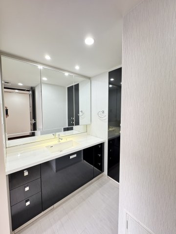 シティタワー前橋千代田町の独立洗面台|■ワイドタイプの洗面化粧台