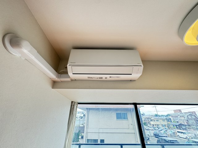 シティタワー前橋千代田町の冷暖房・空調設備|■リビングダイニングのエアコン（新品交換）