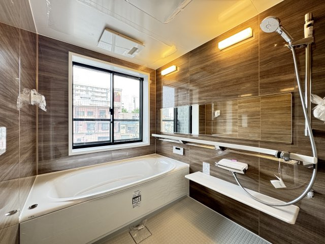 シティタワー前橋千代田町の浴室|■1.25坪タイプフルートバス（新品交換）浴室暖房乾燥機完備です