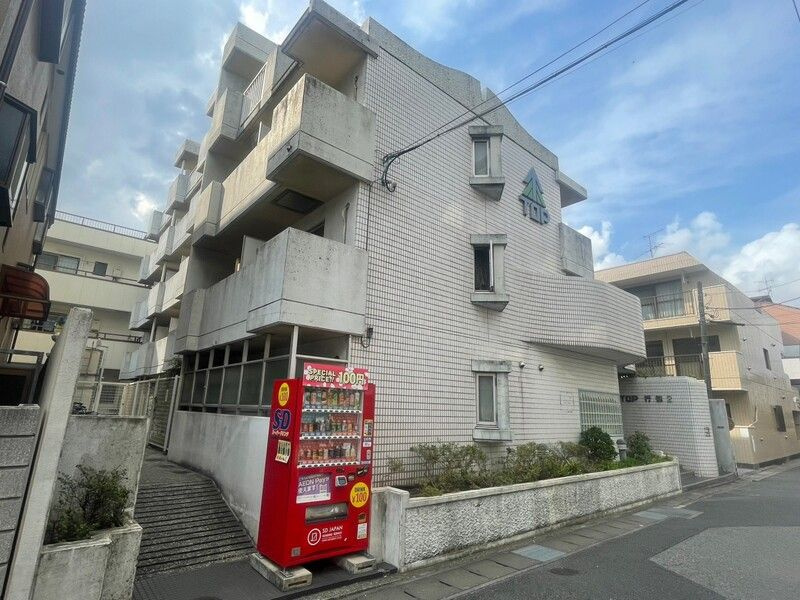 R FIELDS GYOTOKUの外観