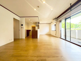 【居間・リビング】 | ジオ緑地公園6番館