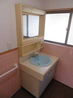 【洗面所】