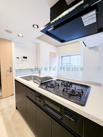 レジディア神田のキッチン