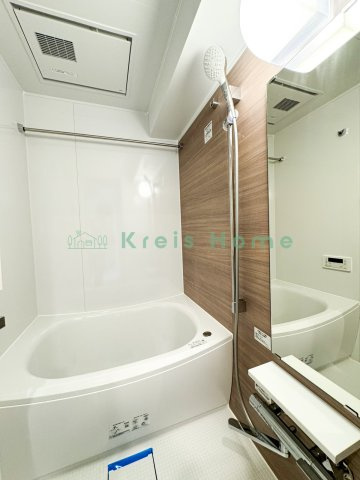 レジディア神田の浴室