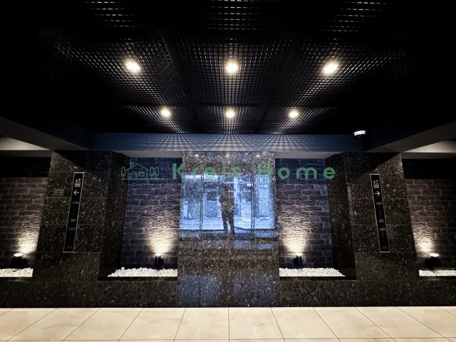 レジディア神田のエントランス