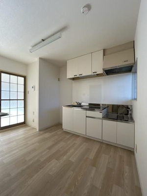 【キッチン】 | ウィンドコートＡ