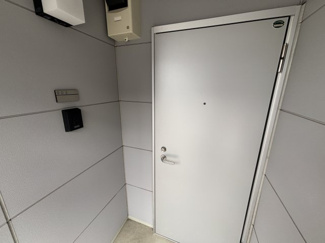 【エントランス】 | 建物の内部です