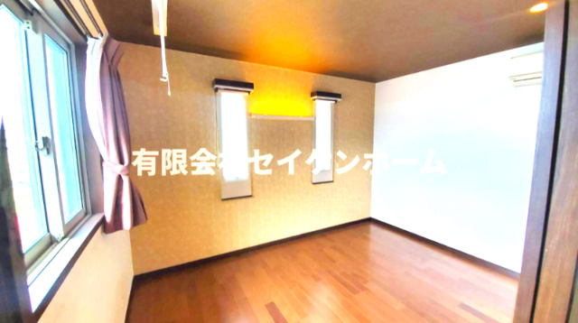 武蔵高萩中古戸建の洋室|スタンダードな洋室です