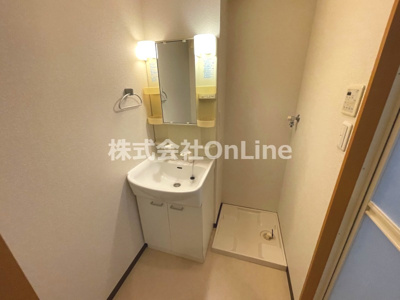 【独立洗面台】 | メルベーユ高井田