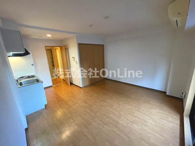 【洋室】 | メルベーユ高井田