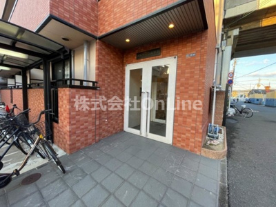 【エントランス】 | メルベーユ高井田