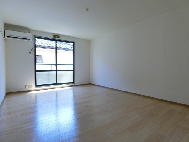 サンライフ門脇Bの居間・リビング