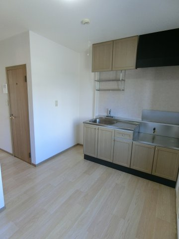 サンライフ門脇Bの居間・リビング