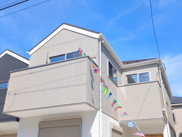 ふじみ野市鶴ケ舞１丁目の新築一戸建の外観|日当たりの良い立地です。