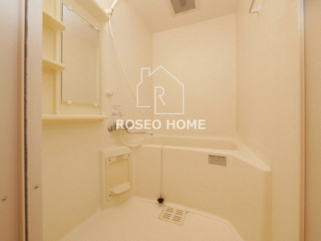 ビバーチェ鷺洲の浴室