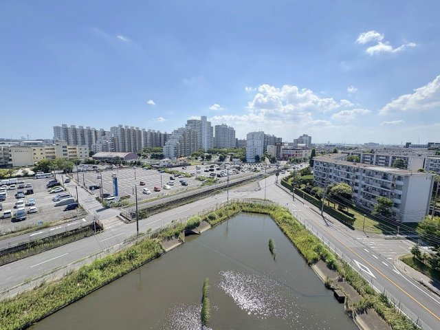 グランメディオ新三郷の展望|バルコニーからの眺めです