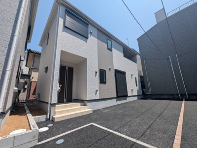 【外観】 | 【新築戸建】忠岡町高月北第５　２号棟 | 落ち着きのある色の外観♪