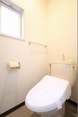 広島市安佐北区口田５丁目のアパートのトイレ