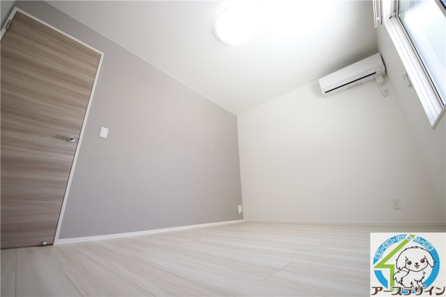 GRACE ARK (グレースアーク）の洋室