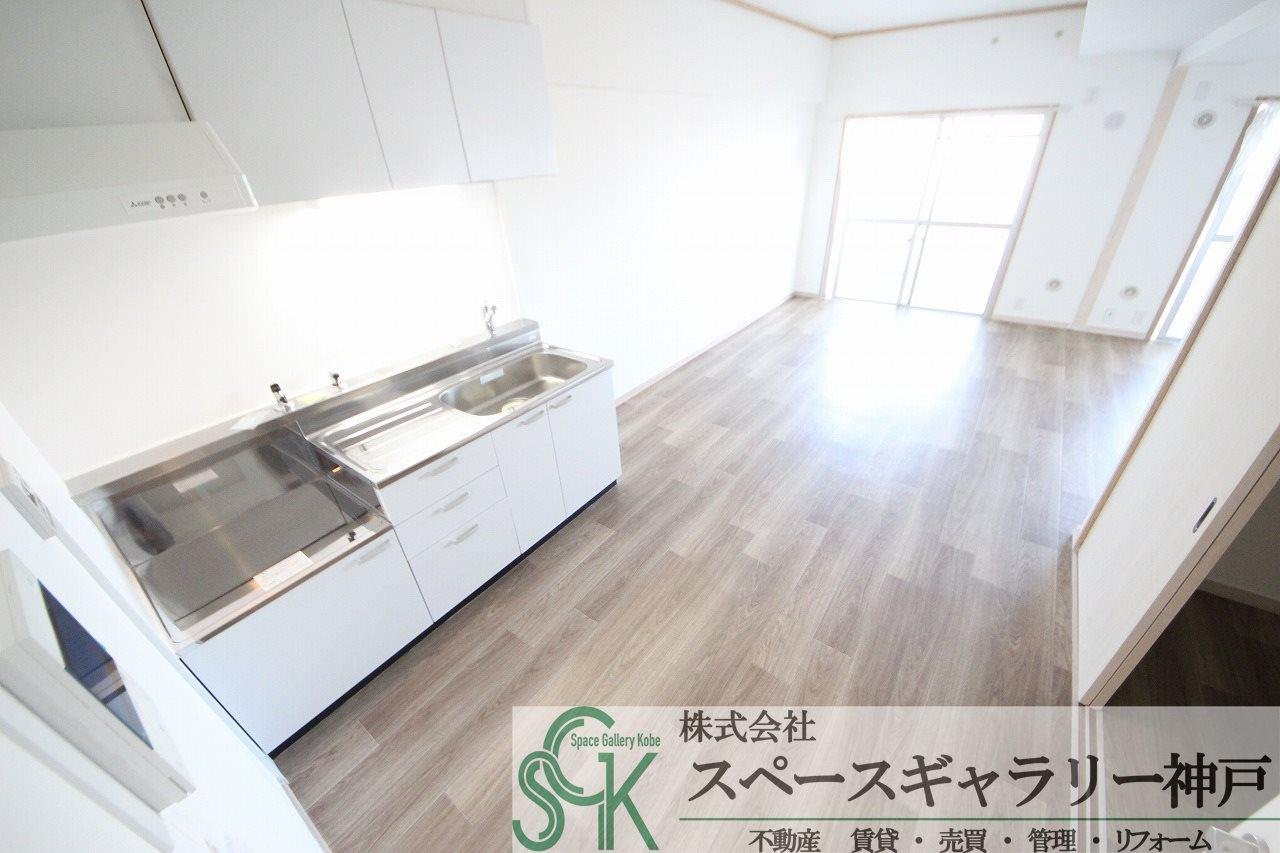 入江第二の居間・リビング|※お部屋により仕様が異なる場合があります。