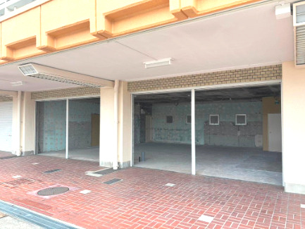 佐野湊団地　貸店舗事務所の外観