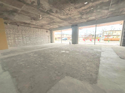 佐野湊団地　貸店舗事務所の内装