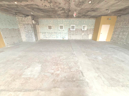 佐野湊団地　貸店舗事務所の内装