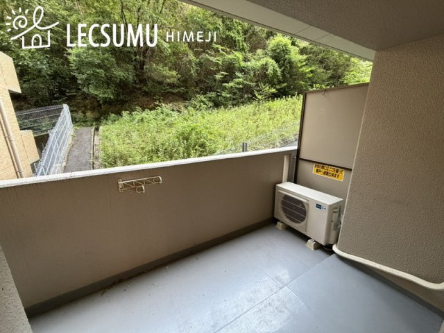 ライオンズマンション姫路西今宿のバルコニー