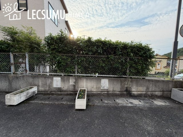 ライオンズマンション姫路西今宿の駐車場