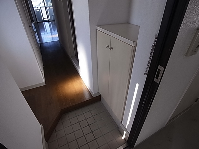 神戸市北区鈴蘭台北町１丁目の賃貸マンションの玄関|玄関