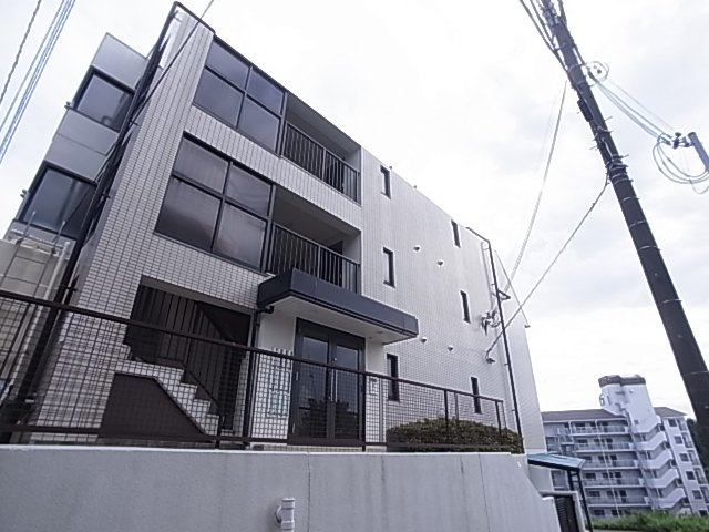 神戸市北区鈴蘭台北町１丁目の賃貸マンションの外観