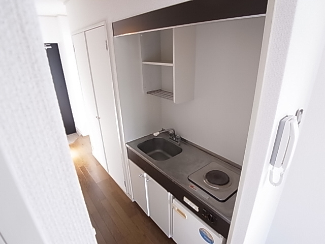 神戸市北区鈴蘭台北町１丁目の賃貸マンションのキッチン|ＩＨキッチン