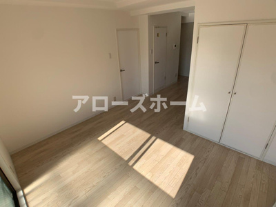 【居間・リビング】 | ブルーハイツ北別府 | ※室内写真は間取り変更リフォーム前です。