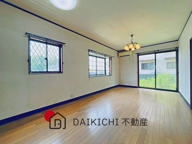 【居間・リビング】 | 久喜市上川崎　中古戸建