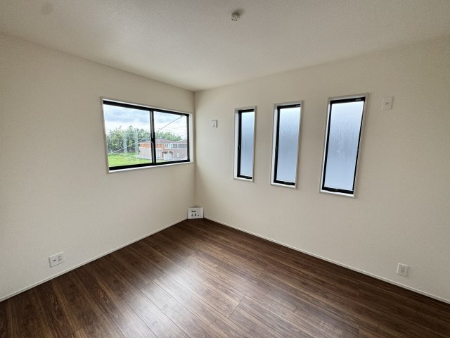 リーブルガーデンS  前橋茂木町第３　７号棟の洋室|２階洋室2です