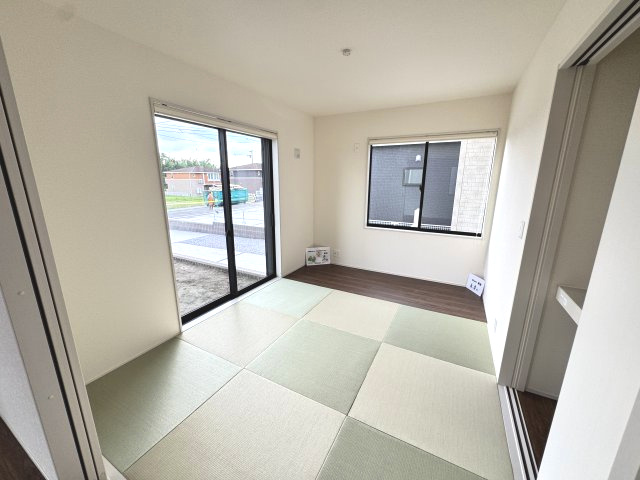 リーブルガーデンS  前橋茂木町第３　７号棟の和室|落ち着いた雰囲気の6帖和室付きです。客間としてもご利用頂けますよ。