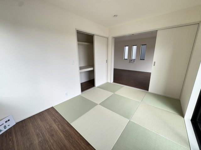 リーブルガーデンS  前橋茂木町第３　７号棟の収納|和室収納も充実♪