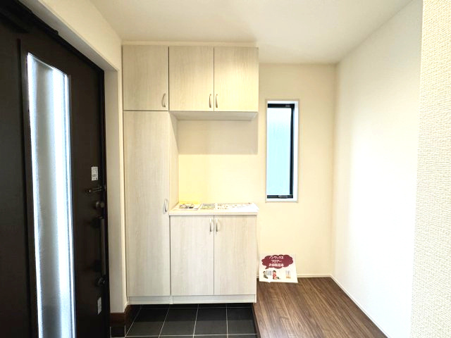 リーブルガーデンS  前橋茂木町第３　７号棟の玄関|ゆったりした玄関です