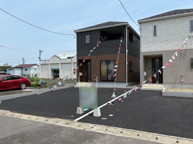 新築戸建・建売　相馬市中村泉町　第一小・第一中の駐車場