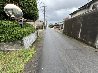 【前面道路含む現地写真】 | 都北町 650万円