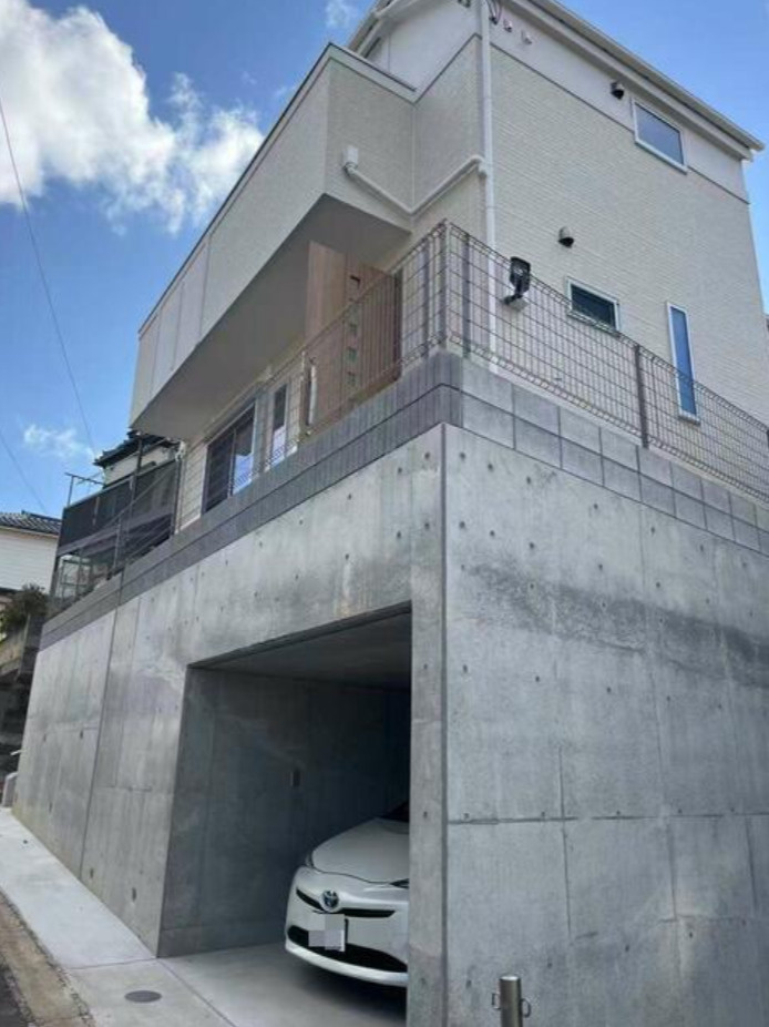 横浜市南区唐沢 中古戸建て【仲介手数料半額】の外観