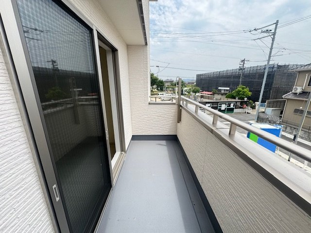 いろどりアイタウン倉敷市大内②号棟のバルコニー|南向きのバルコニー。