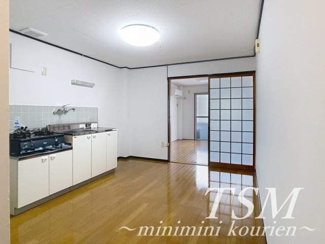 ハイツ浄土寺の居間・リビング