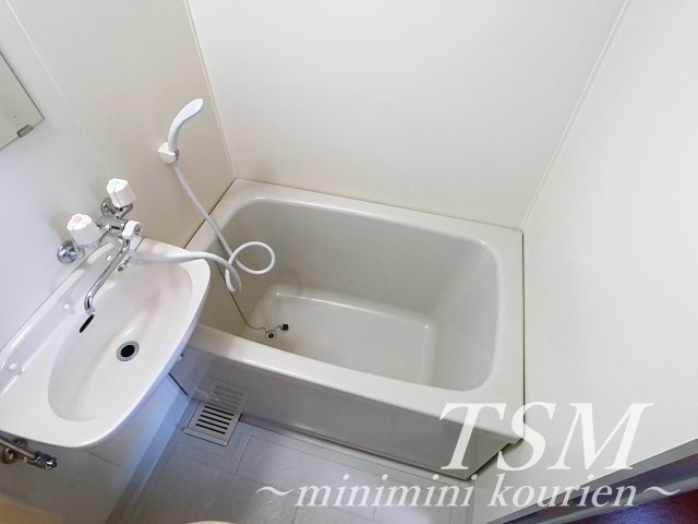 ハイツ浄土寺の浴室