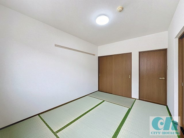 グラツィア久が原 202号室の和室