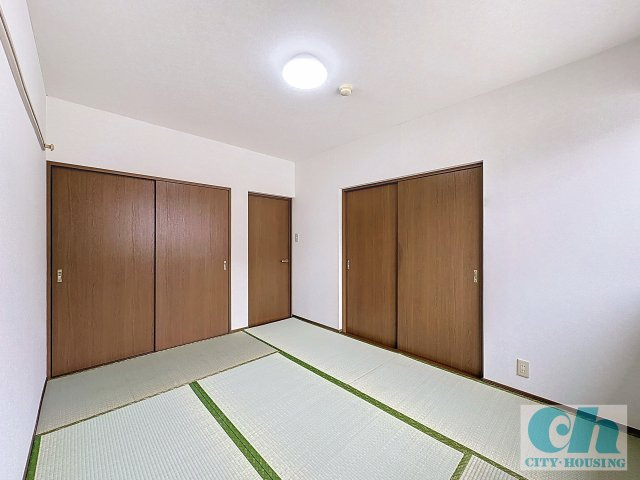 グラツィア久が原 202号室の和室