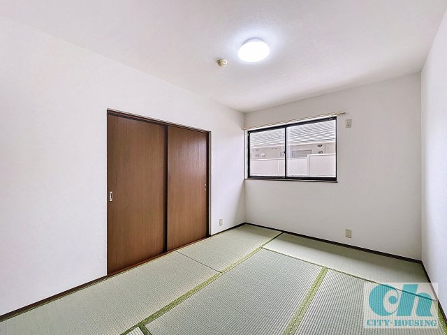 グラツィア久が原 202号室の和室