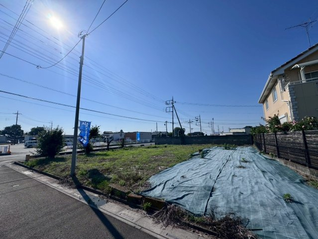 土地 富士見市下南畑の前面道路含む現地写真|前面道路　幅員約13ｍ