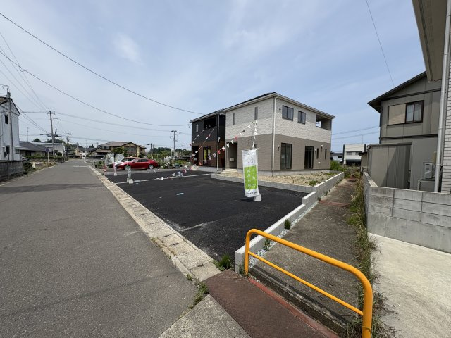 新築戸建・建売　相馬市中村泉町　CRADLE GARDEN　全2棟の駐車場